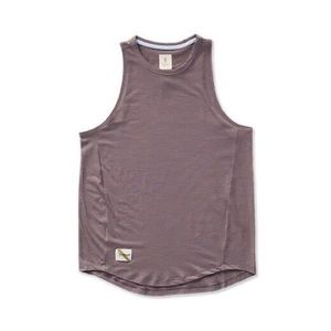 Tracksmith Harrier tank in mulberry purple